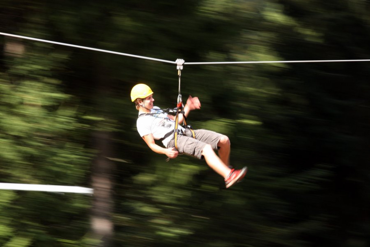 ZIP LINES – LONG ZIP LINE CABLE RIDES - Project Outdoor s.r.o.